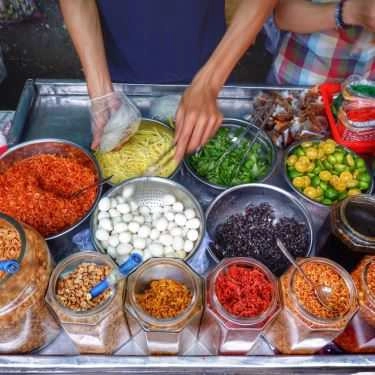 Tổng hợp- Ăn vặt Bánh Tráng Trộn - Chợ 200