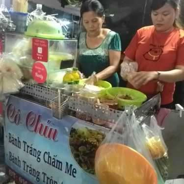 Không gian- Ăn vặt Cô Chín - Bánh Tráng Trộn