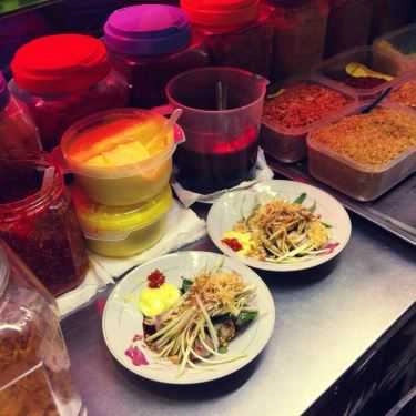 Món ăn- Ăn vặt Bánh Tráng Cuốn - Độc Lập