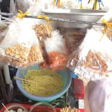 Không gian- Ăn vặt Bánh Tráng Trộn Vỉa Hè - Cộng Hòa