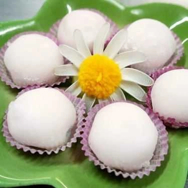 Món ăn- Tiệm Bánh Bánh Tuyết Thiến Sứ Saigon - Tô Ký