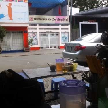 Không gian- Ăn vặt Bánh Ướt Nóng Cô Bắc