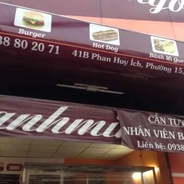 Không gian- Tiệm Bánh Bánh Mì Ngon - Phan Huy Ích