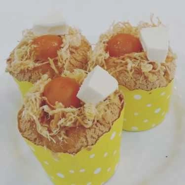 Món ăn- Tiệm Bánh Beo Bakery - Bánh Bông Lan Trứng Muối - Huỳnh Tấn Phát