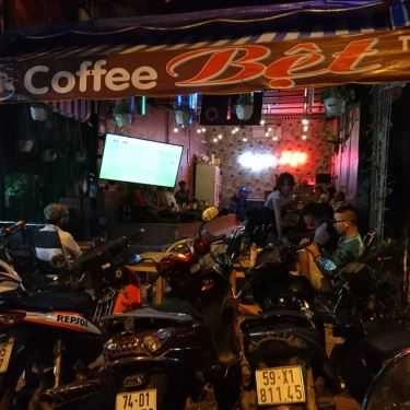Không gian- Bệt Coffee - Phạm Văn Đồng