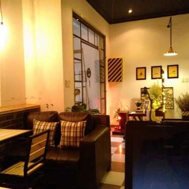 Không gian- Bi.Hoạ Thất Cafe - Nguyễn Cửu Vân