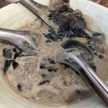 Món ăn- Cafe BlackBall - Chè & Trà Sữa Đài Loan - Phan Văn Trị
