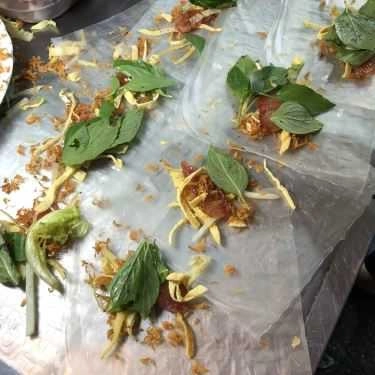 Món ăn- Ăn vặt Bò Bía Trứng - Chợ Tân Định