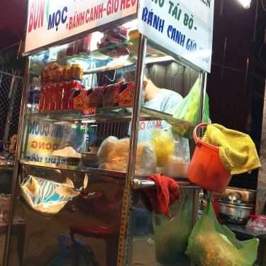 Không gian- Ăn vặt Bò Kho & Phở