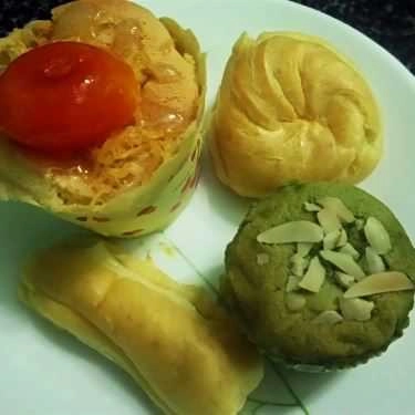 Món ăn- Tiệm Bánh Bánh Bông Lan Trứng Muối - Đường Số 8