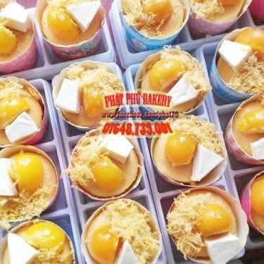 Món ăn- Tiệm Bánh Phát Phú - Bánh Bông Lan Trứng Muối