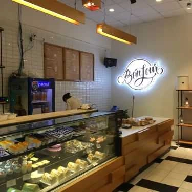 Tổng hợp- Tiệm Bánh Bonjour Bakery