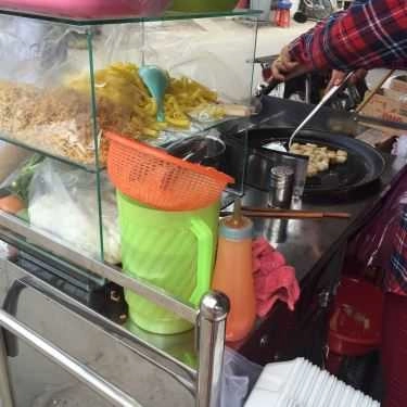 Không gian- Ăn vặt Bột Chiên & Nui Xào - Lý Thánh Tông