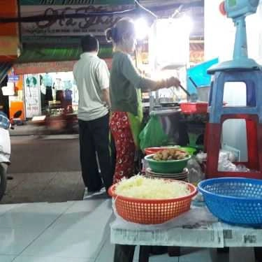 Tổng hợp- Ăn vặt Bột Chiên A Bình - Đường Số 18