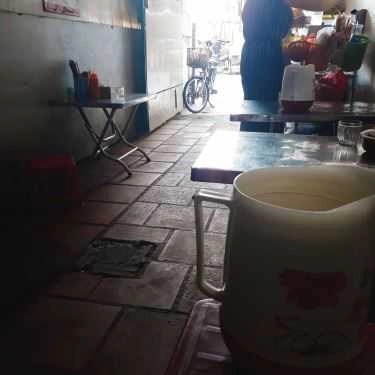 Không gian- Ăn vặt Bột Chiên Giòn Giòn