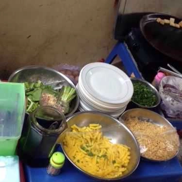 Món ăn- Ăn vặt Bột Chiên & Nui Xào Bò - Trần Quang Diệu