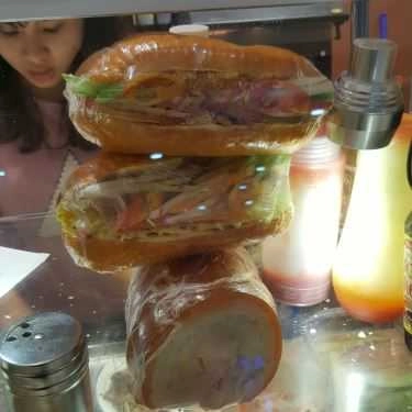 Món ăn- Tiệm Bánh Bread & Drink - Bánh Mì Pat