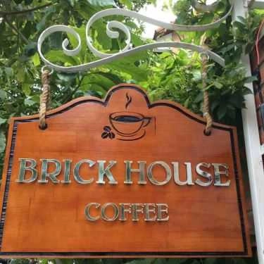 Tổng hợp- Brick House Coffee