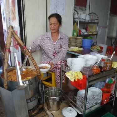 Tổng hợp- Ăn vặt Bún Riêu Gánh Bến Thành - Phan Bội Châu