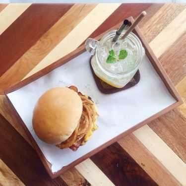 Món ăn- Cafe Burger Joint Saigon