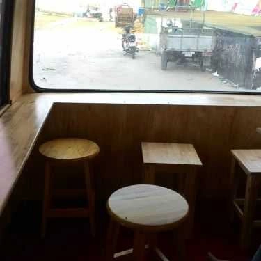 Không gian- Bus Coffee