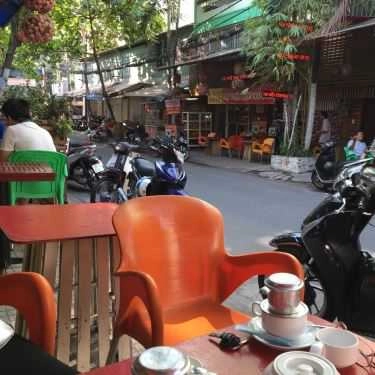 Không gian- Cà Phê Nguyên Chất - Chu Văn An