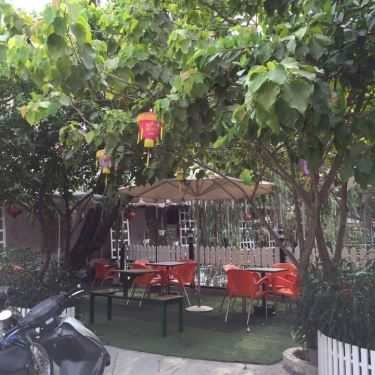 Không gian- Thanh Trà Cafe Sân Vườn