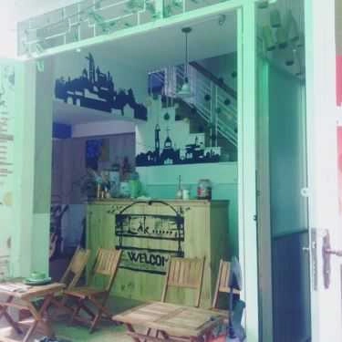 Không gian- Cá's Cafe