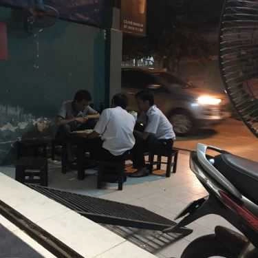 Không gian- Ghế Đẩu Cafe - Nguyễn Cửu Vân