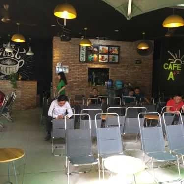 Không gian- A+ Cafe
