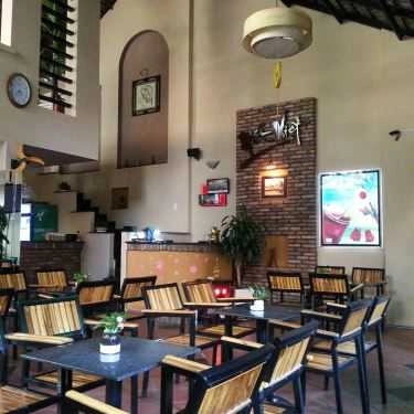 Không gian- Nét Việt Cafe - Đường A4