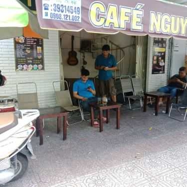 Không gian- Cafe Nguyên Chất - Trường Sa