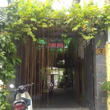 Không gian- Sinh Đôi Cafe