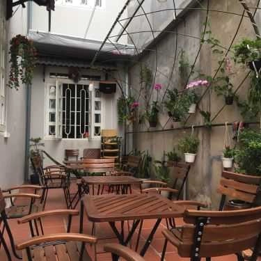 Không gian- Cây Xoài - Cafe & Sinh Tố