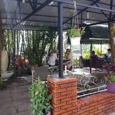Không gian- Tam Giang Coffee