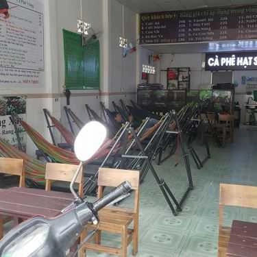 Không gian- Cafe Võng - Ý Lan