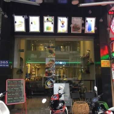 Không gian- Quán Ăn Cái Gì Đó Coffee