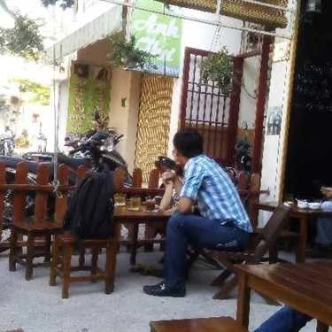 Không gian- Canary Coffee