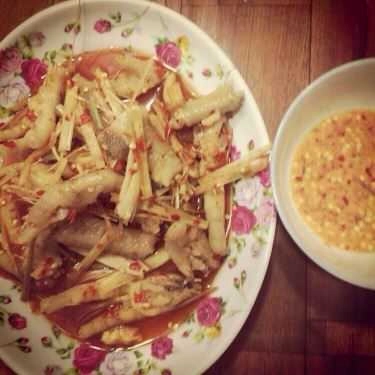 Món ăn- Ăn vặt Chân Gà Chua Cay Sả Ớt