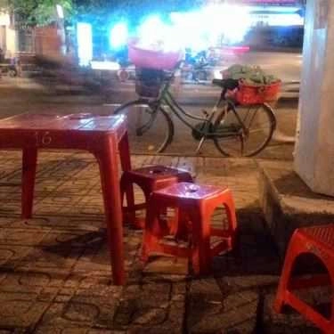 Không gian- Ăn vặt Chân Gà Nướng - Tây Thạnh