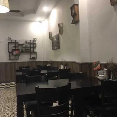Không gian- Quán Ăn Quán Chay Huế Yên
