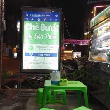 Không gian- Ăn vặt Chè Bưởi Mẹ Siêu Nhân