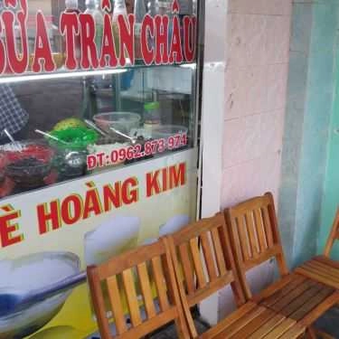 Không gian- Ăn vặt Chè Hoàng Kim