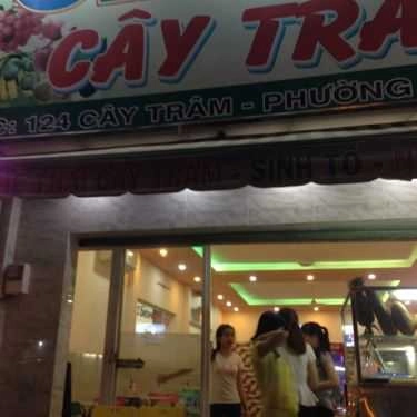 Không gian- Ăn vặt Chè Thái Cây Trâm