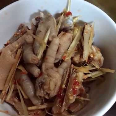 Món ăn- Ăn vặt Chân Gà Chua Cay Sả Ớt