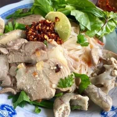 Món ăn- Ăn vặt Cháo Lòng Bà Út - Cô Giang
