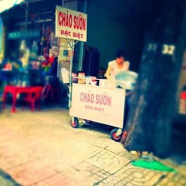 Không gian- Ăn vặt Cháo Sườn Đặc Biệt