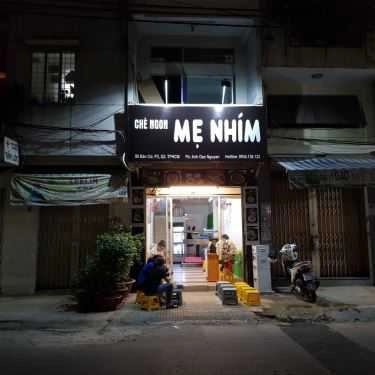 Không gian- Ăn vặt Chè Ngon Mẹ Nhím
