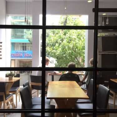 Tổng hợp- Flat White Coffee, Teas & Cakes
