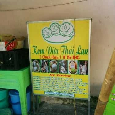 Thực đơn- Ăn vặt Kem Dừa Vỉa Hè